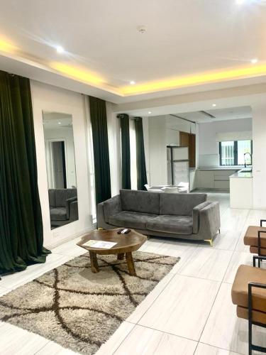 Χώρος καθιστικού στο The Pelican Lagos