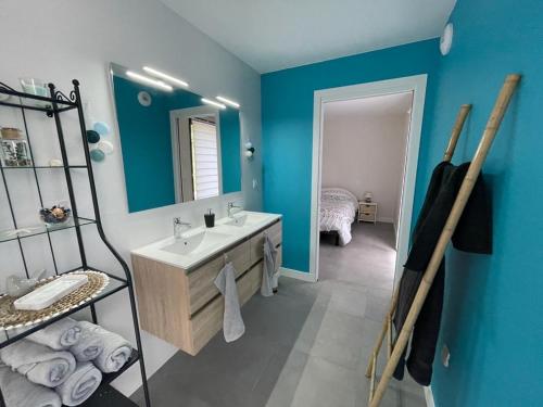 Ένα μπάνιο στο Maison spacieuse, centre sarzeau