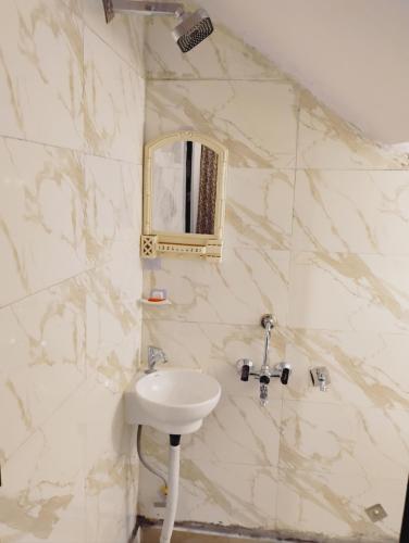 Ένα μπάνιο στο MiRACLE HOMESTAY