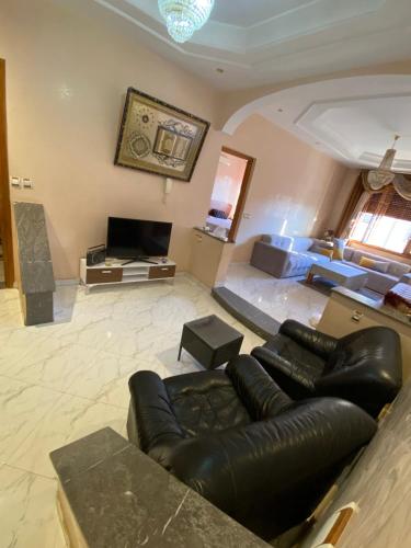 Μια τηλεόραση ή/και κέντρο ψυχαγωγίας στο Modern apartment