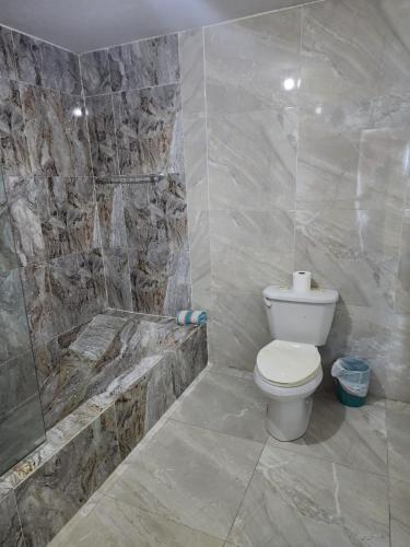 Kupatilo u objektu Hotel Colombus