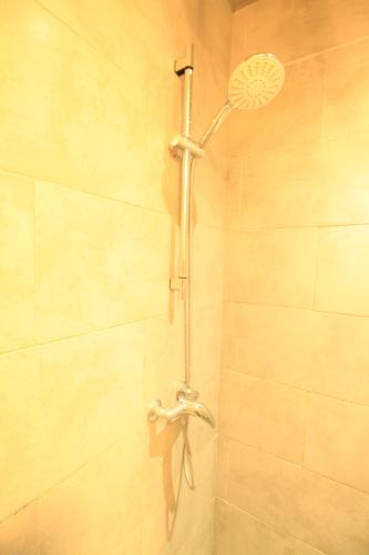 Phòng tắm tại 10mn Paris Ligne H - Parking Privé- Souplex - Tout équipé - De 1 à 6 personnes