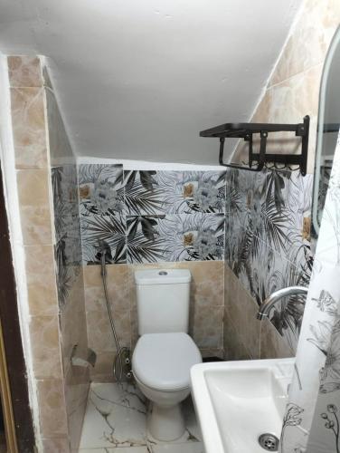 Ένα μπάνιο στο Wonji house