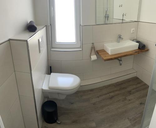 Koupelna v ubytování Haus Urvasi