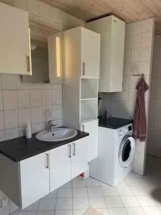 Кухня или мини-кухня в Sommerhus Med Spa, Sauna Og Vildmarksbad
