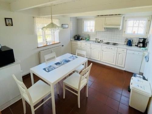 Nhà bếp/bếp nhỏ tại Friesenhaus Westerschütting