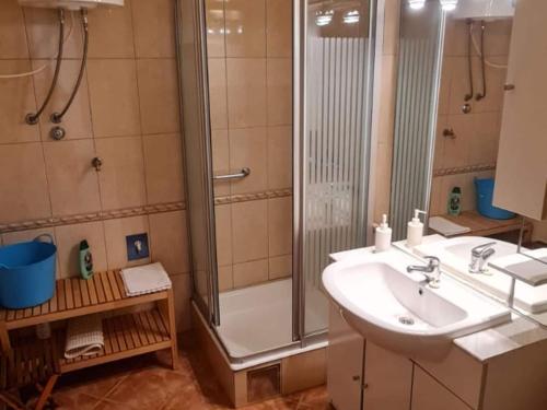 Koupelna v ubytování Apartments Stiniva Hvar - One Bedroom Apartment With Terrace A1