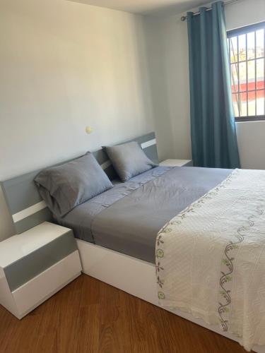 Una cama o camas en una habitación de Chez Etel