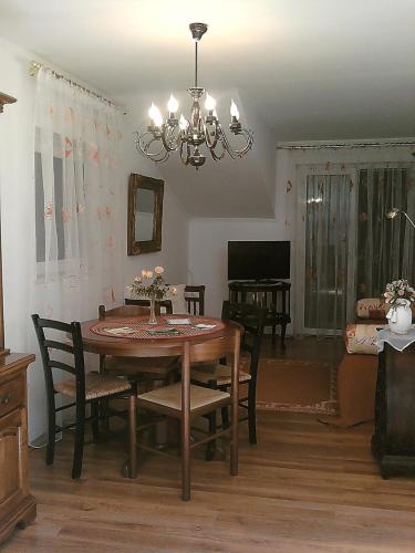 Apartments by the sea Novi Vinodolski - 2347
