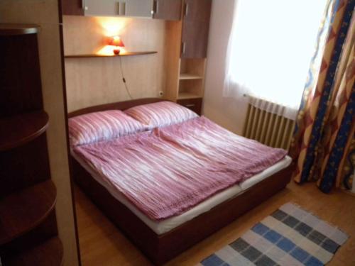 Postel nebo postele na pokoji v ubytování Apartment in Balatonföldvár 18525