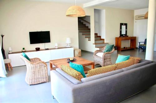 Posezení v ubytování Villa de reve bord de mer piscine 5 chambres