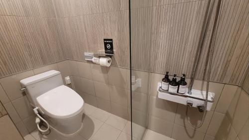 Ένα μπάνιο στο Hotel Label Seongnam