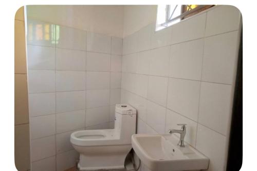 Et badeværelse på NOAZ Hotel Kampala