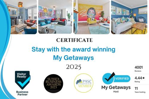 Un certificado, premio, letrero u otro documento en Central Snug with Patio By My Getaways