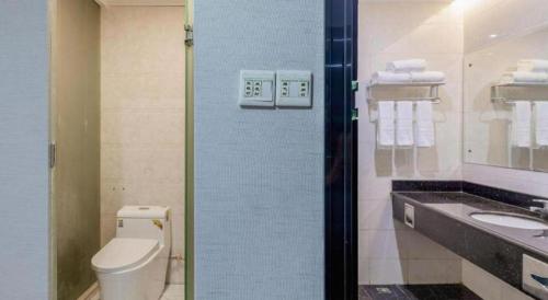 Koupelna v ubytování Kui Chong Holiday Hotel