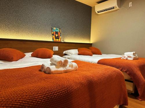 Spacious 38 square meter Suite with Separate Living Room and Bedroom, 2 Double Beds, JR and Osaka Metro Access
