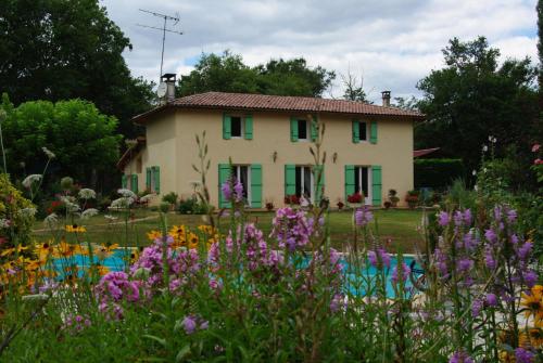 Gallery image of Chambres d'hôtes La Téoulère in Saint-Martin-Curton