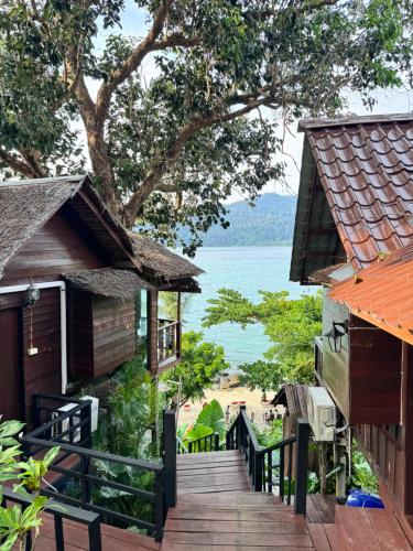 Φωτογραφία από το άλμπουμ του Bayview Sunset στο Κο Λίπε