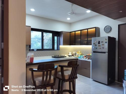 Nhà bếp/bếp nhỏ tại BachavatS Villa Family Guest House