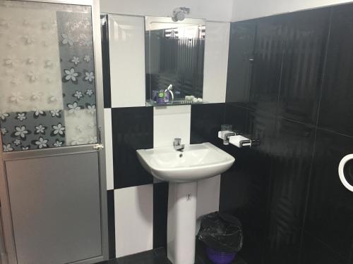 Gallery image of Royal Residence Negombo in Negombo