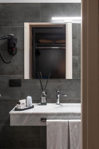 Flom Boutique Hotel photo 57