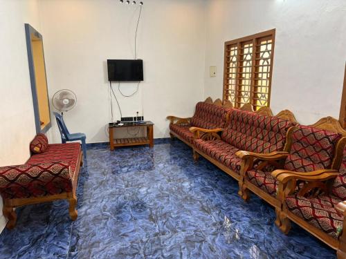 Μια τηλεόραση ή/και κέντρο ψυχαγωγίας στο Munnar Wood valley