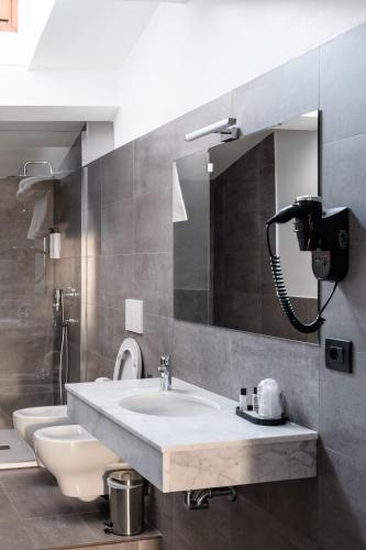 Flom Boutique Hotel photo 65