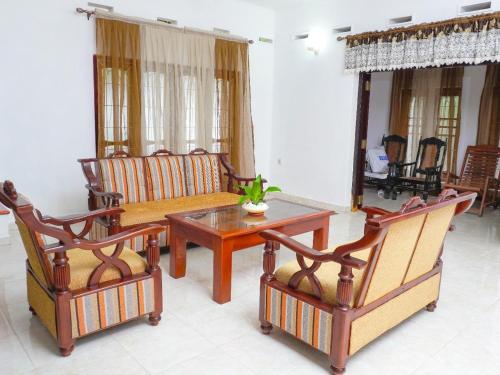 Et opholdsområde på Vintage Grove Weligama