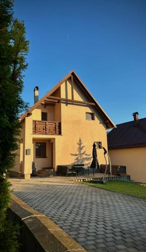 Chata na svahu Regetovka