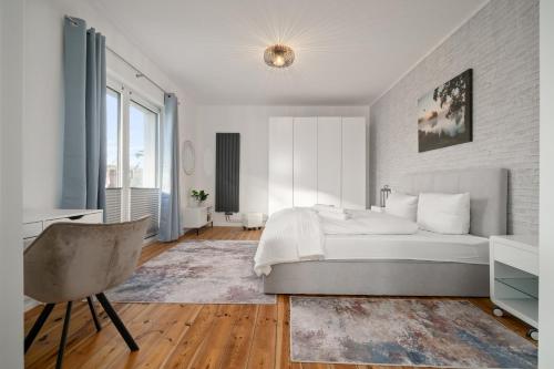 Una cama o camas en una habitación de Ferienwohnung Finn EG