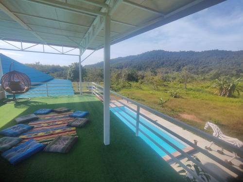 Swimmingpoolen hos eller tæt på Krabi Valley Villa