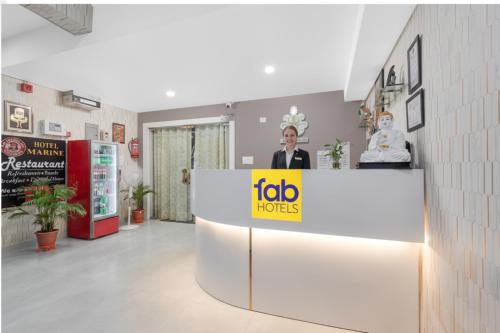 Ο χώρος του λόμπι ή της ρεσεψιόν στο FabHotel Marine - Vishnu Temple Bada Lalpur