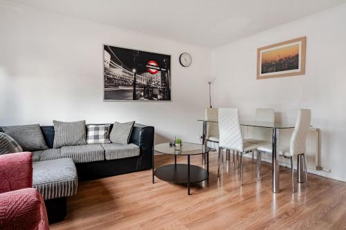 Billede fra billedgalleriet på 3 beds 2 bedroom apartment Glasgow city i Glasgow