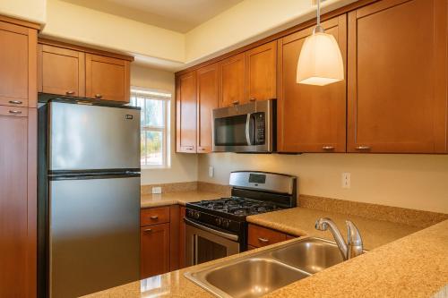 Marina Del Rey Beach Retreat w Hot Tub, Billiards & Grill photo 29