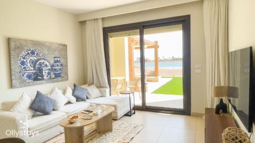 Ollystays Shedwan 2 BR Pool & lagoon access