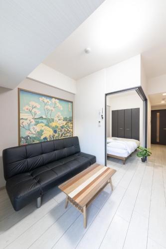 Hotel Namba East 202