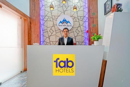 Επισκέπτες που μένουν στο FabHotel Hill Top Inn