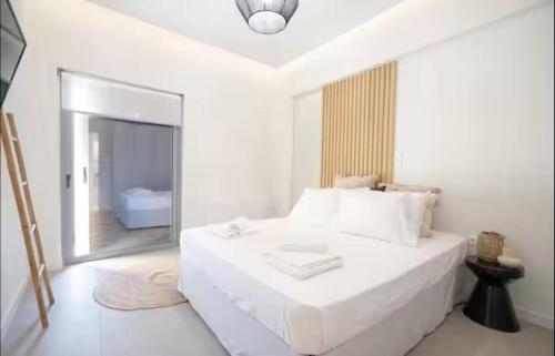 Apartment with Sea View Piraeus 4 people