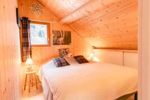 Postel nebo postele na pokoji v ubytování LES AGUDES Télécabine 10min à pied