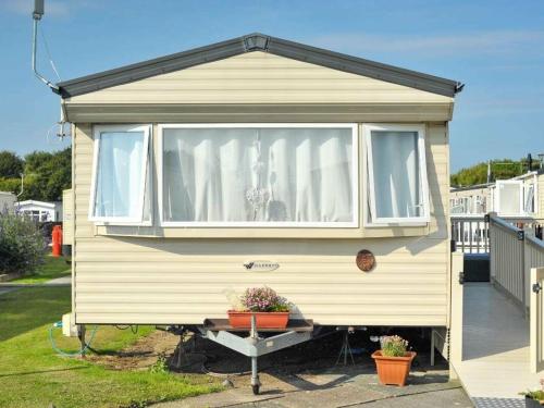 Budova, kde se prázdninový dům nachází