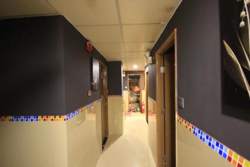 Gallery image of Timehouse Hong Kong Hostel Group in Hong Kong