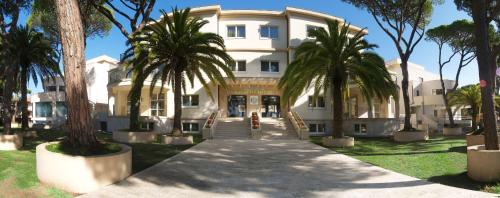 Το κτήριο όπου στεγάζεται  το ξενοδοχείο