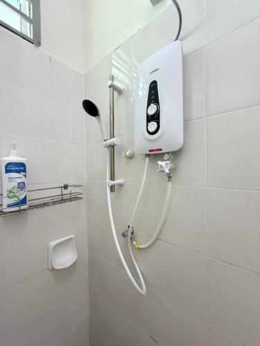 Ένα μπάνιο στο My Laman Sari Homestay Kangar Perlis