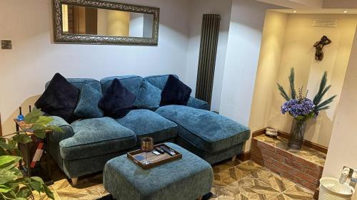 Χώρος καθιστικού στο Wonky 2 A Cosy Hideaway in the Heart of Cheshire