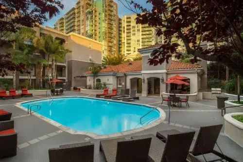 Marina Del Rey Apartment with Resort Amenities - Short Distance To Venice Beach photo 1