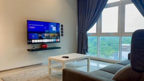 Μια τηλεόραση ή/και κέντρο ψυχαγωγίας στο Pinetree -- Puteri Harbour & City View #1BR1B #2 pax by Cowidea