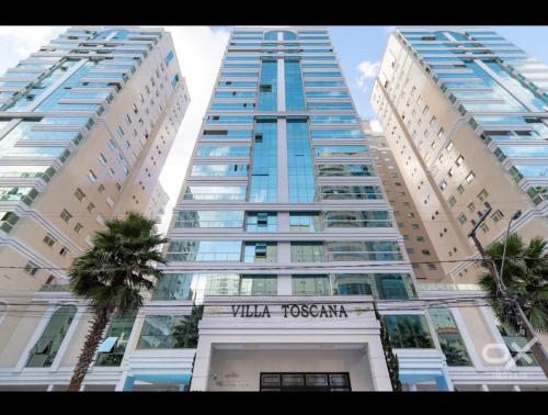 Tòa nhà nơi căn hộ tọa lạc