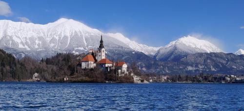 Cozy rooms in the center of Bled by the lake #1