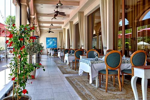 En restaurang eller annat matställe på Primoretz Grand Hotel & Spa