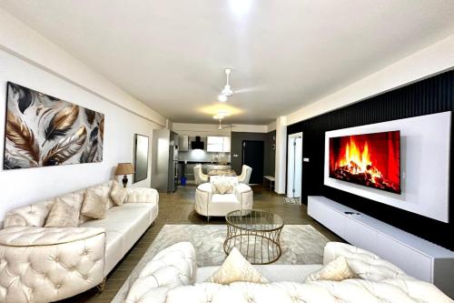 Posezení v ubytování AQUA GARDENS SEAVIEW LUXURY APARTMENTS BAOBAB RD NYALI Msa